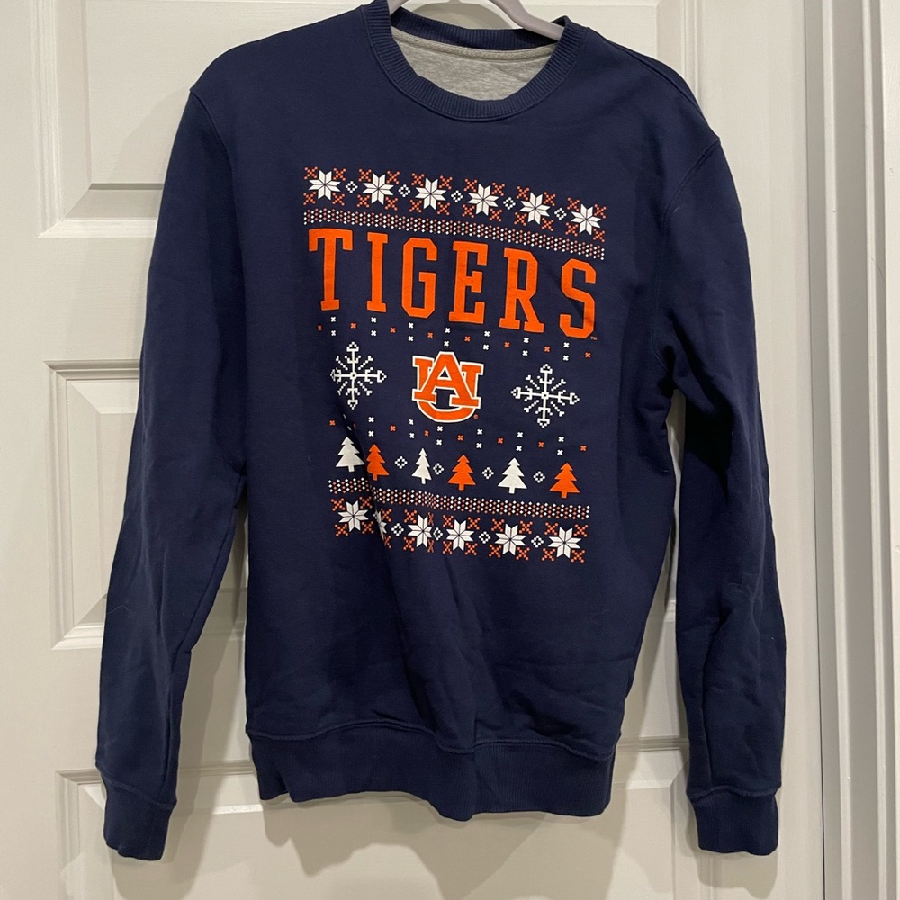 Auburn Tigers- Christmas Sweatshirt- Size Small